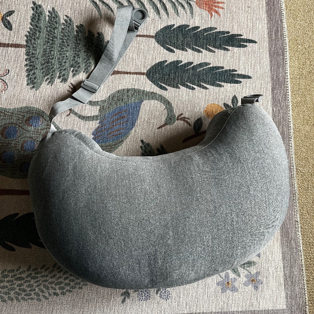Frida Mom Nursing Pillow